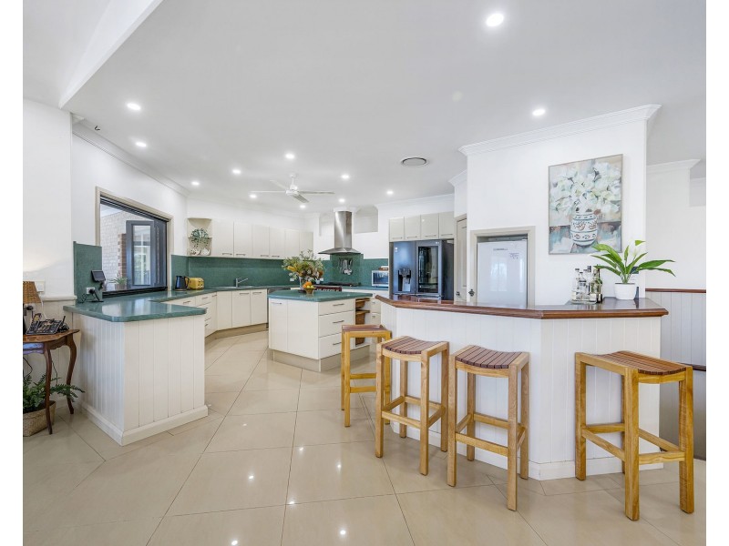 24 Hosking Road, Blackmans Point NSW 2444