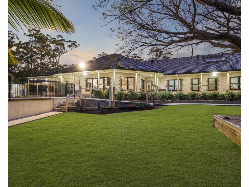 24 Hosking Road, Blackmans Point NSW 2444