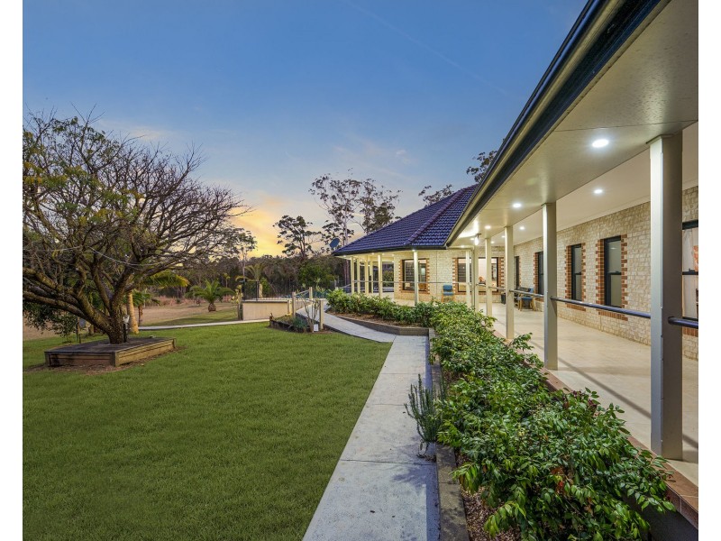 24 Hosking Road, Blackmans Point NSW 2444