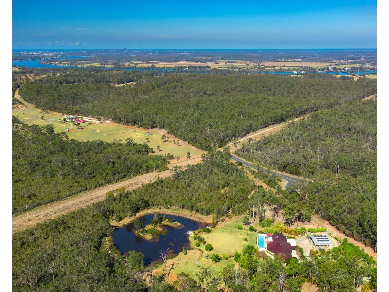 24 Hosking Road, Blackmans Point NSW 2444