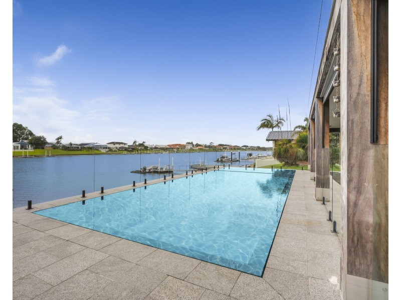 24 Newport Crescent, Port Macquarie NSW 2444