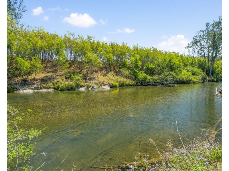 273 Roelands Drive, Brombin NSW 2446