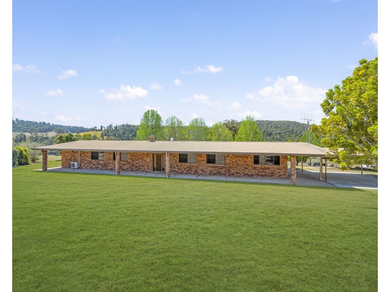 273 Roelands Drive, Brombin NSW 2446