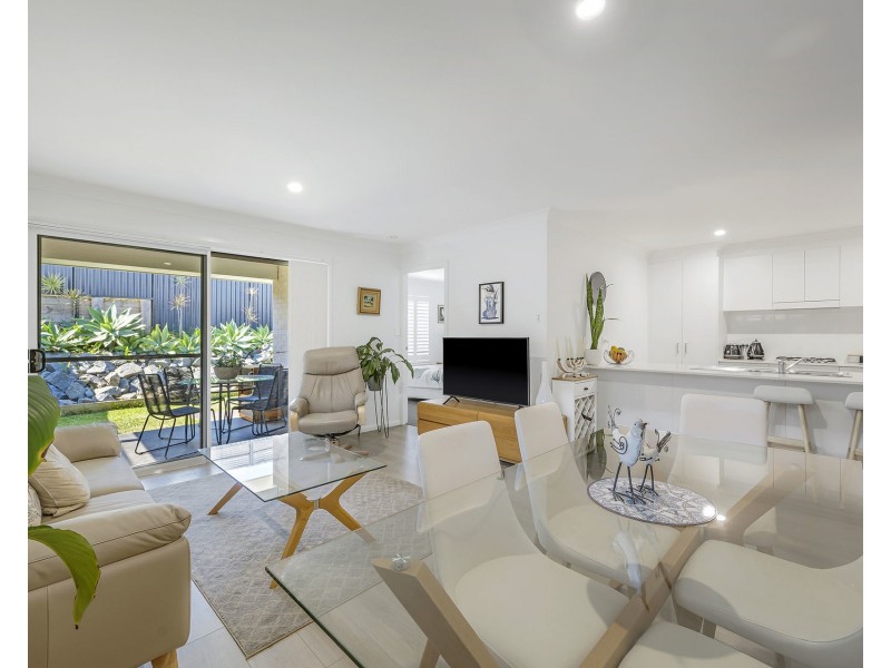 19A Cohen Way, Thrumster NSW 2444