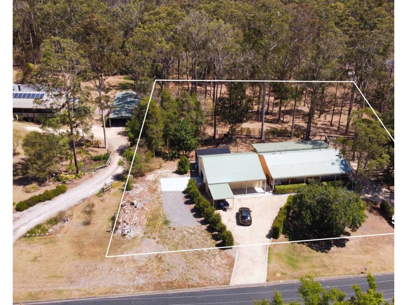 61 Warrew Crescent, King Creek NSW 2446