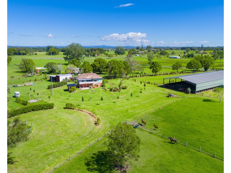 15 Feltons Lane, Hampden Hall NSW 2440