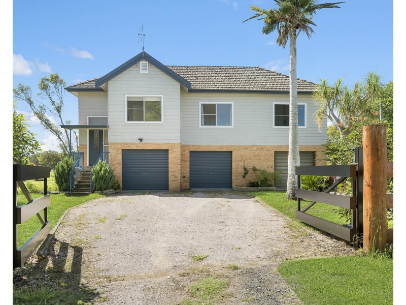 15 Feltons Lane, Hampden Hall NSW 2440