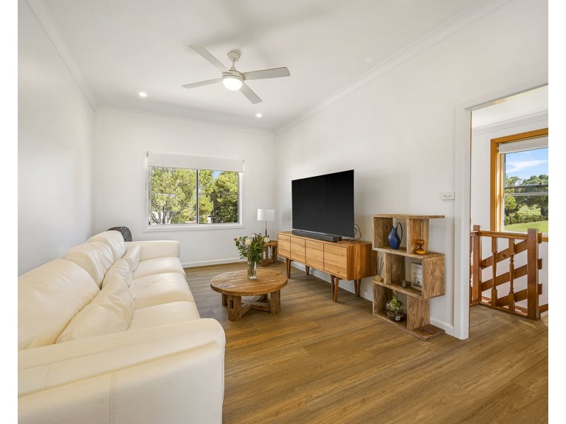 15 Feltons Lane, Hampden Hall NSW 2440