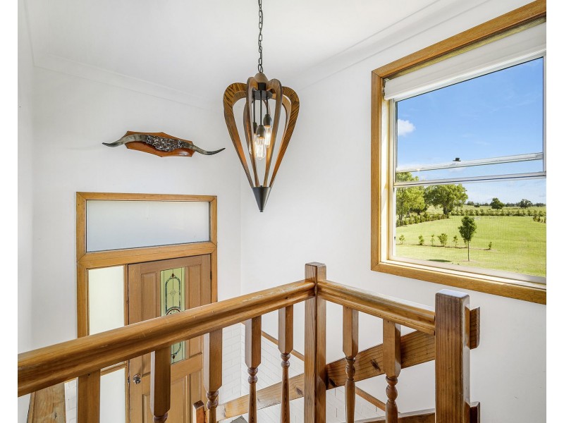 15 Feltons Lane, Hampden Hall NSW 2440