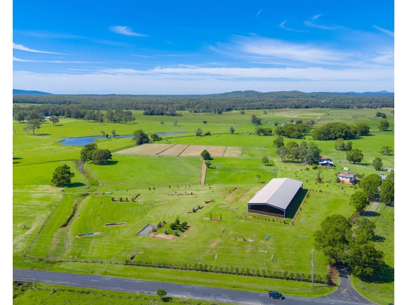 15 Feltons Lane, Hampden Hall NSW 2440