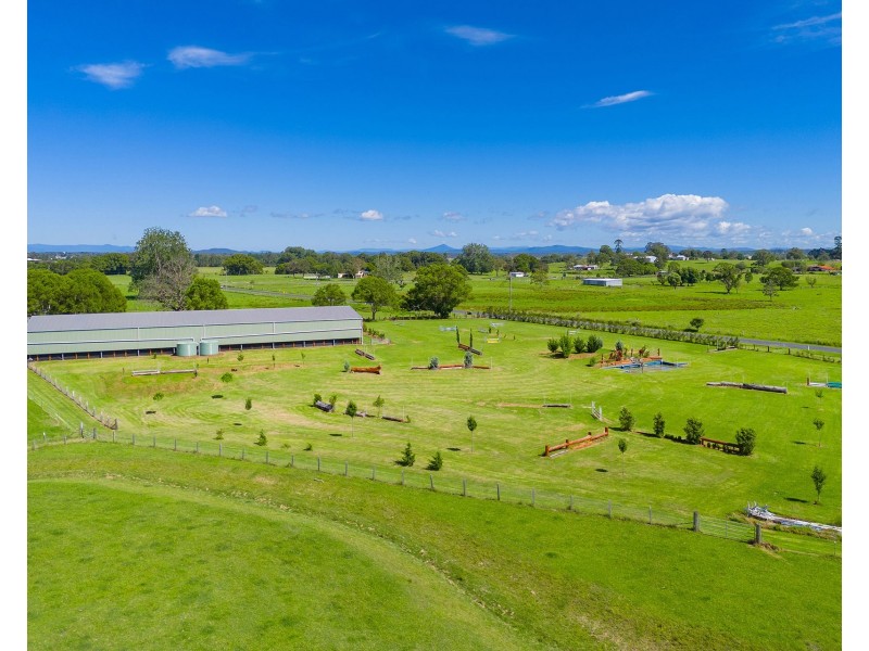 15 Feltons Lane, Hampden Hall NSW 2440