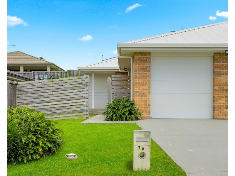 7a Assembly Close, Thrumster NSW 2444