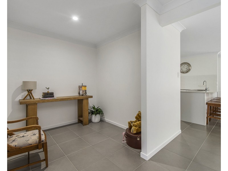 12 Masters Street, Thrumster NSW 2444