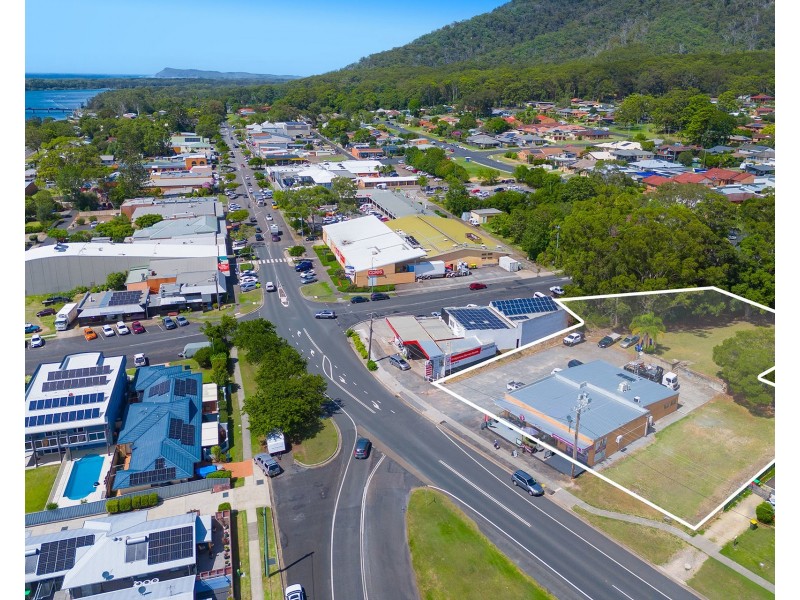 4-6 Kew Road & 17 Tunis Street, Laurieton NSW 2443