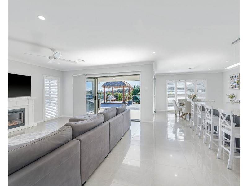 6 Oxbow Circuit, King Creek NSW 2446