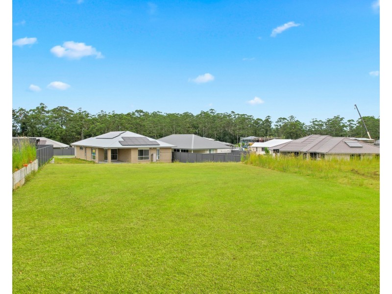 27 Field Street, Thrumster NSW 2444