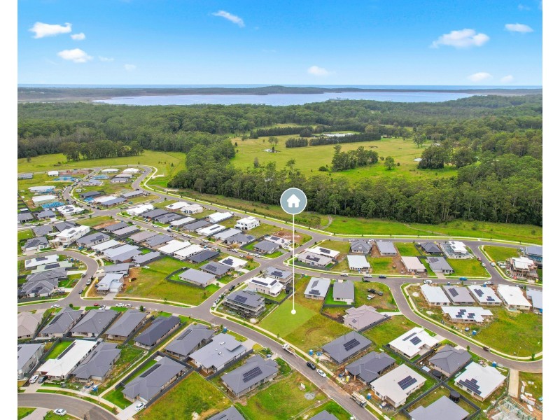 27 Field Street, Thrumster NSW 2444