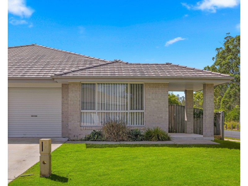 2/2 Academic Street, Thrumster NSW 2444