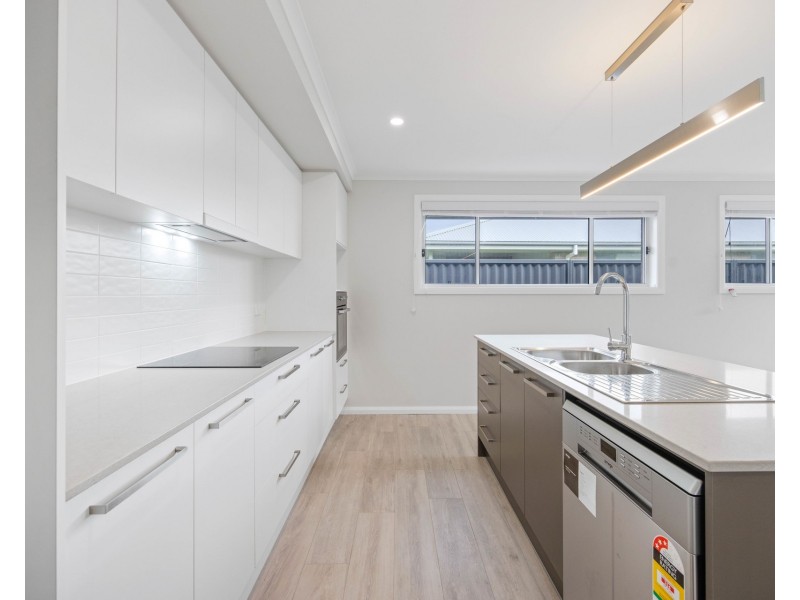 30 Maize Parkway, Thrumster NSW 2444