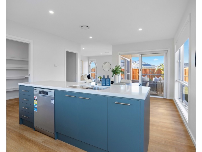 19 Field Street, Thrumster NSW 2444