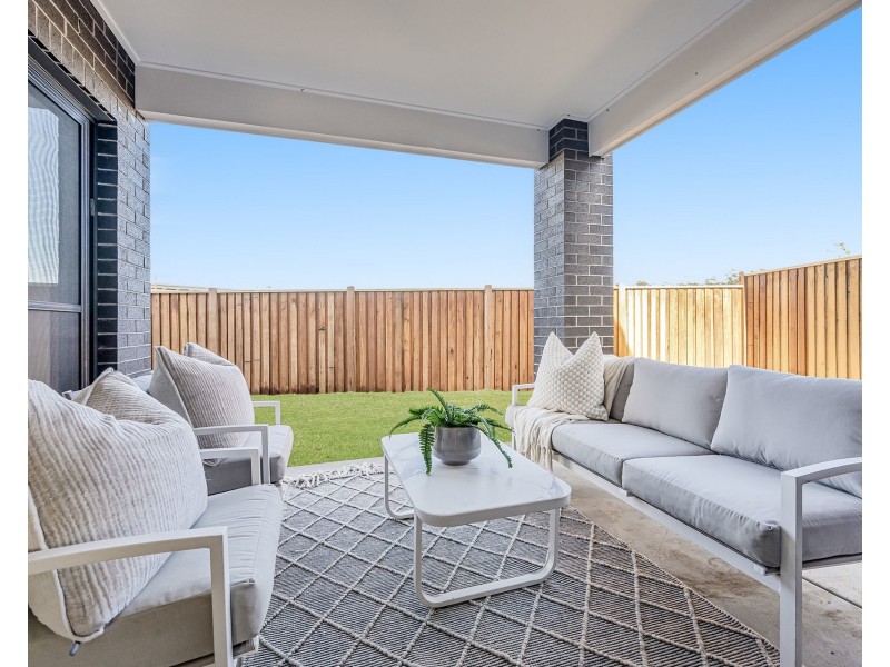 2 Countryside Place, Thrumster NSW 2444