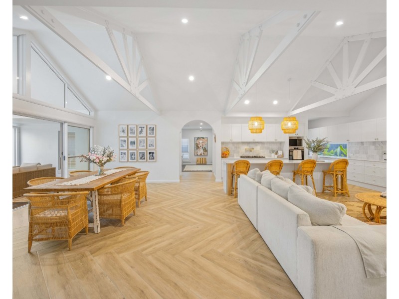 26 Murphy Street, Thrumster NSW 2444