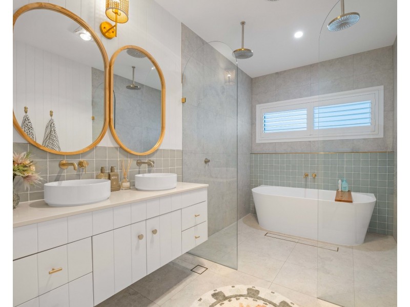 26 Murphy Street, Thrumster NSW 2444