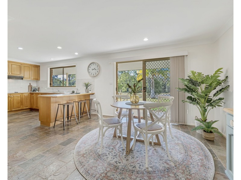 211 Long Point Drive, Lake Cathie NSW 2445