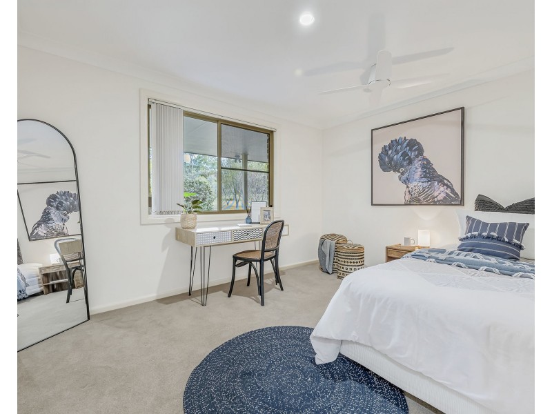 211 Long Point Drive, Lake Cathie NSW 2445