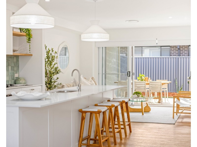 95 Neave Way, Thrumster NSW 2444