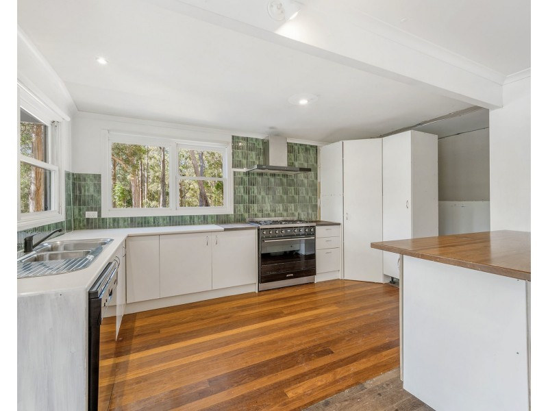 18 Kristel Place, Lake Innes NSW 2446