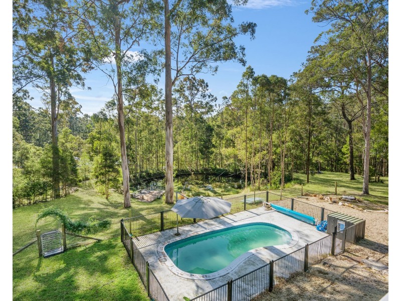 18 Kristel Place, Lake Innes NSW 2446