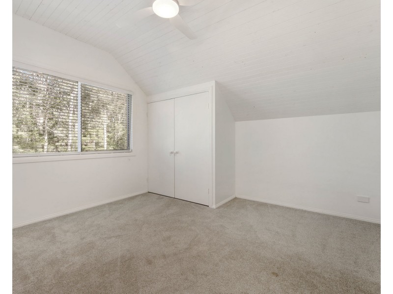 18 Kristel Place, Lake Innes NSW 2446