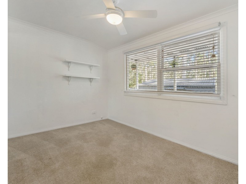 18 Kristel Place, Lake Innes NSW 2446