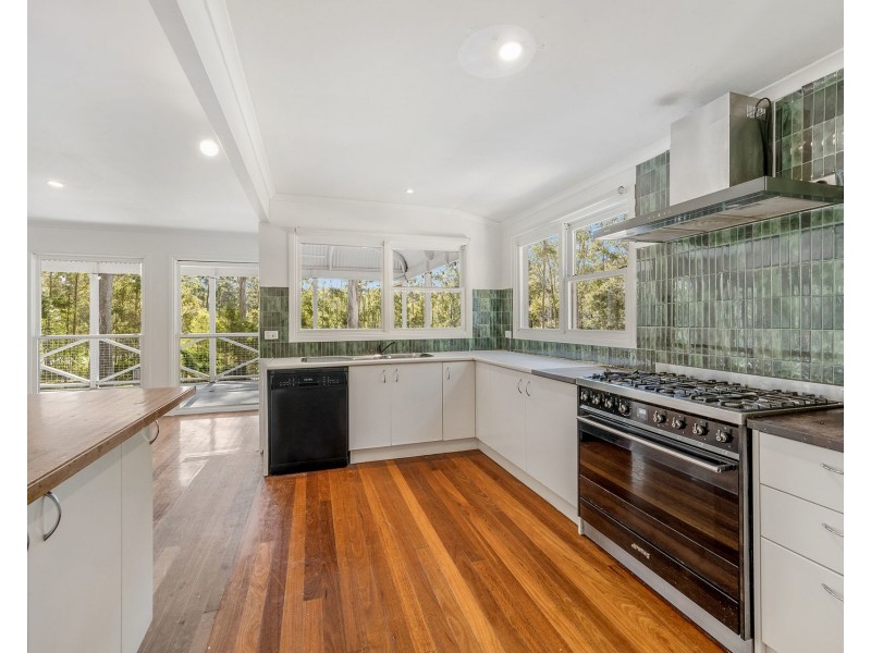 18 Kristel Place, Lake Innes NSW 2446