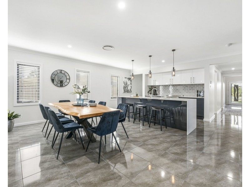 21 Day Circuit, Thrumster NSW 2444
