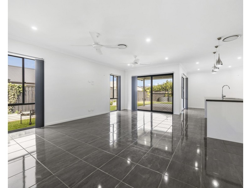 30 Cohen Way, Thrumster NSW 2444