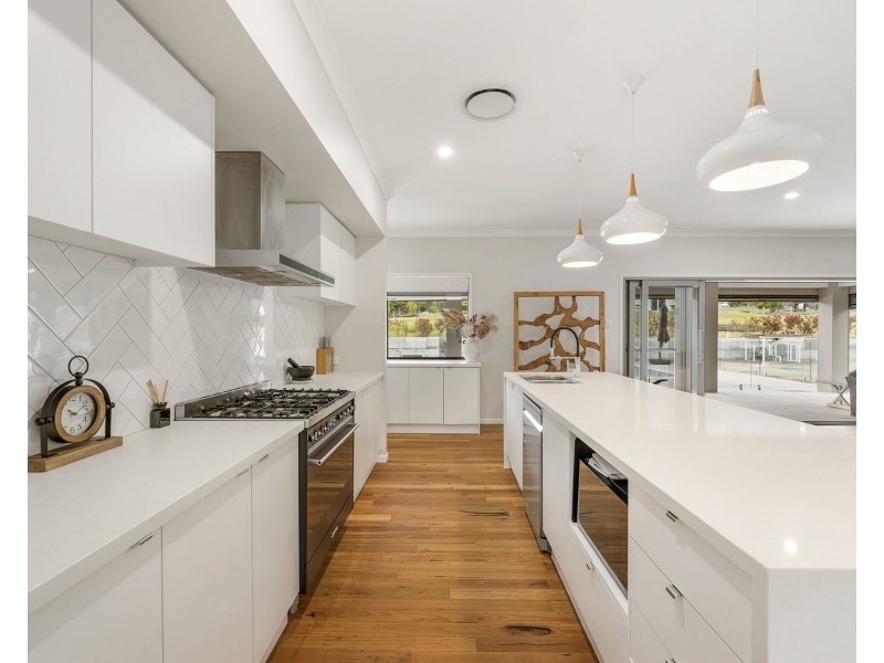 32 Kingaree Place, King Creek NSW 2446