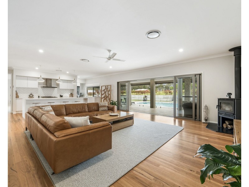 32 Kingaree Place, King Creek NSW 2446
