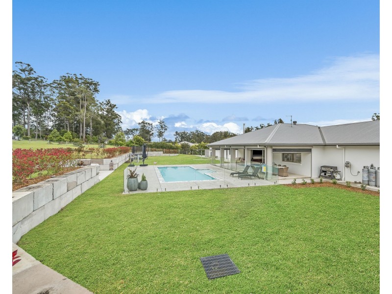 32 Kingaree Place, King Creek NSW 2446