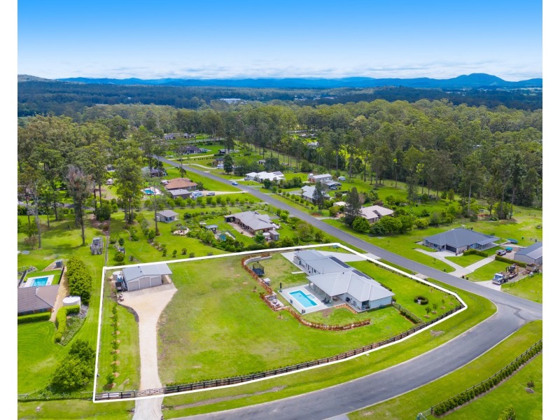 32 Kingaree Place, King Creek NSW 2446