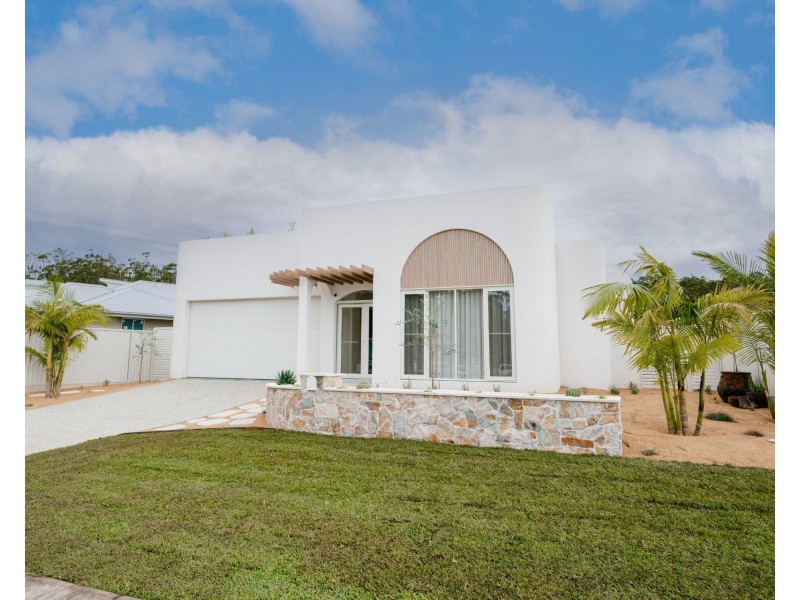 9 Commander Street, Thrumster NSW 2444