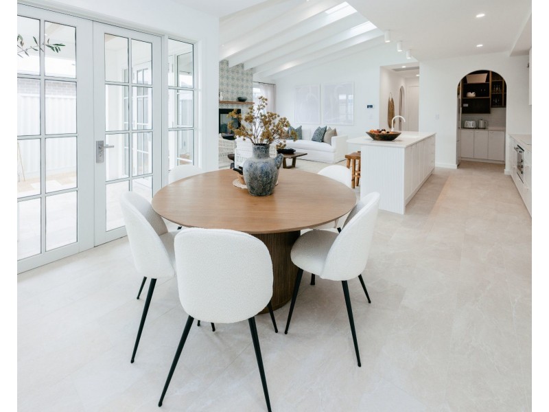 9 Commander Street, Thrumster NSW 2444