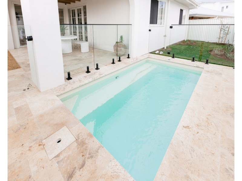 9 Commander Street, Thrumster NSW 2444