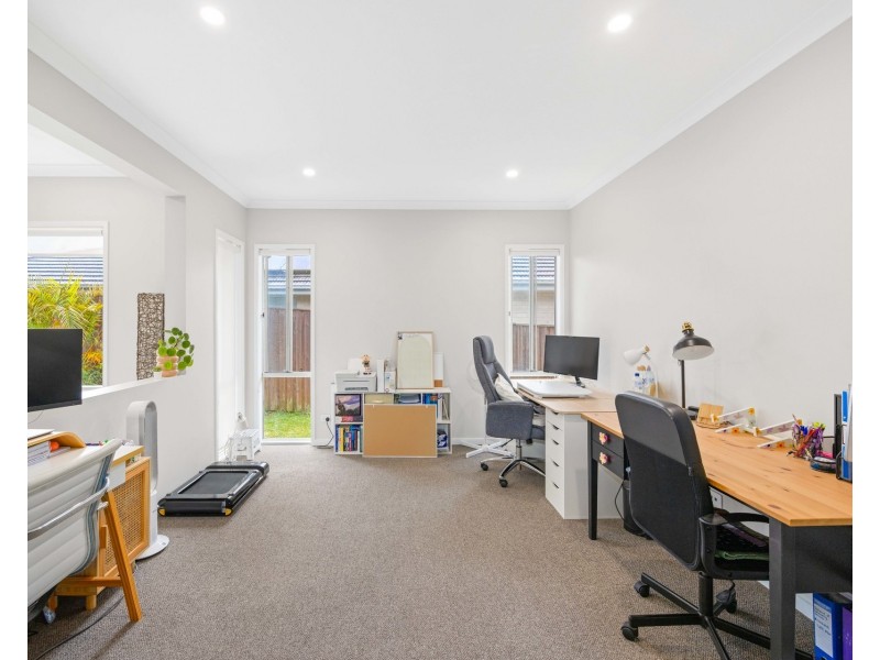 22 Allport Avenue, Thrumster NSW 2444