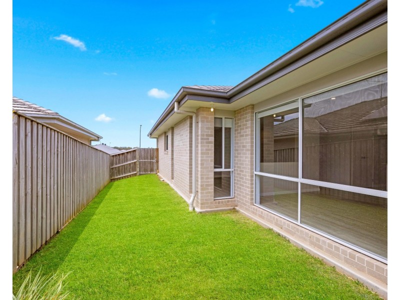 22 Allport Avenue, Thrumster NSW 2444