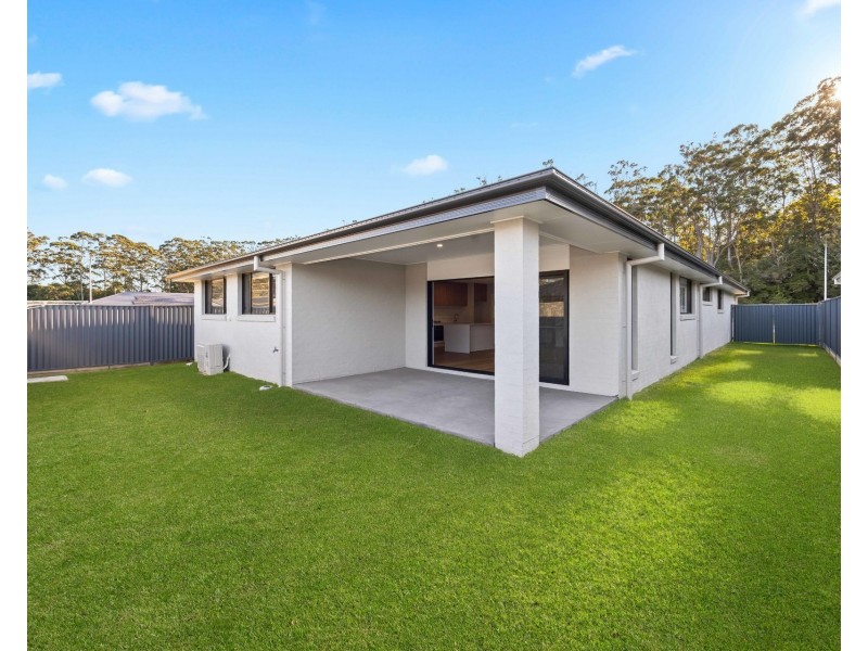 71 Neave Way, Thrumster NSW 2444
