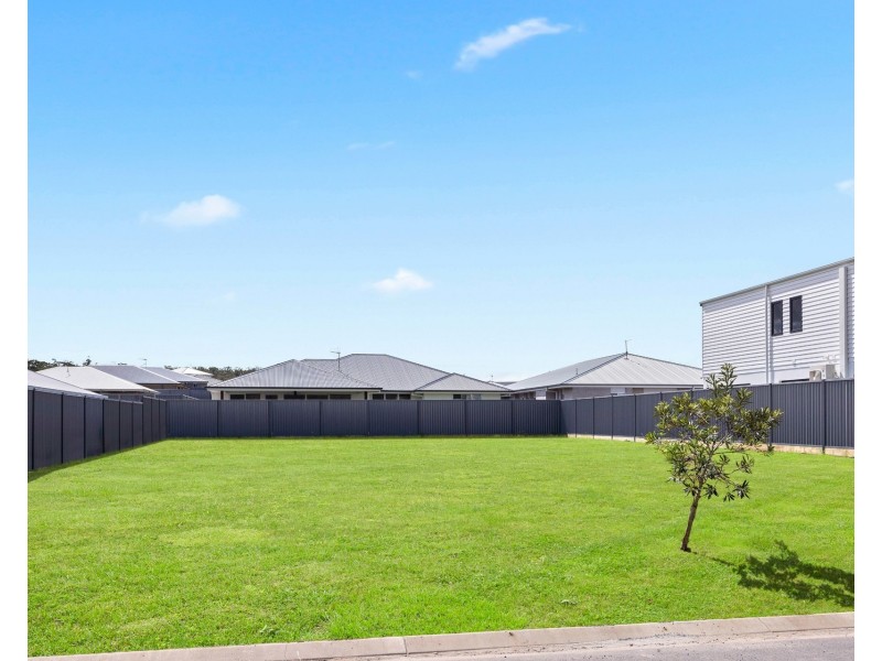 Lot 227, 107 Neave Way, Thrumster NSW 2444