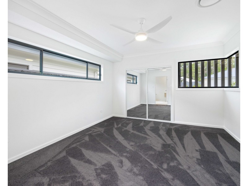 4A Amity Crescent, Thrumster NSW 2444
