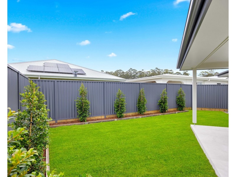 4A Amity Crescent, Thrumster NSW 2444